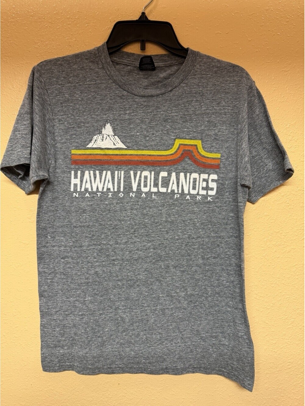 Hawaii Volcanoes National Park grey shirt, Unisex Size Small